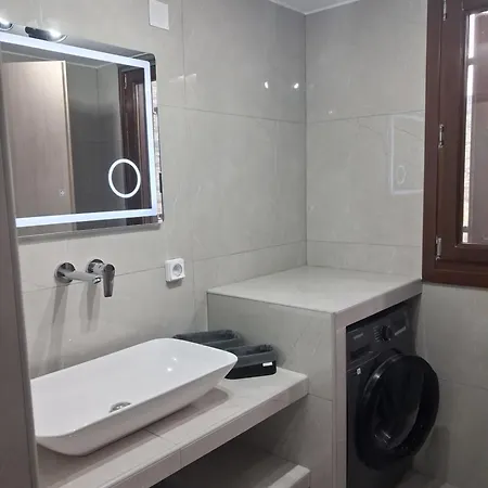 Apartment Elia *