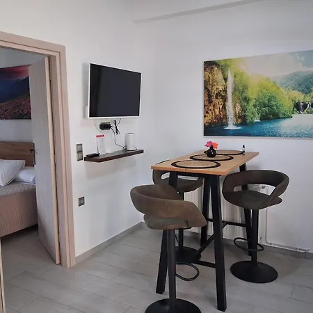 Apartment Elia *